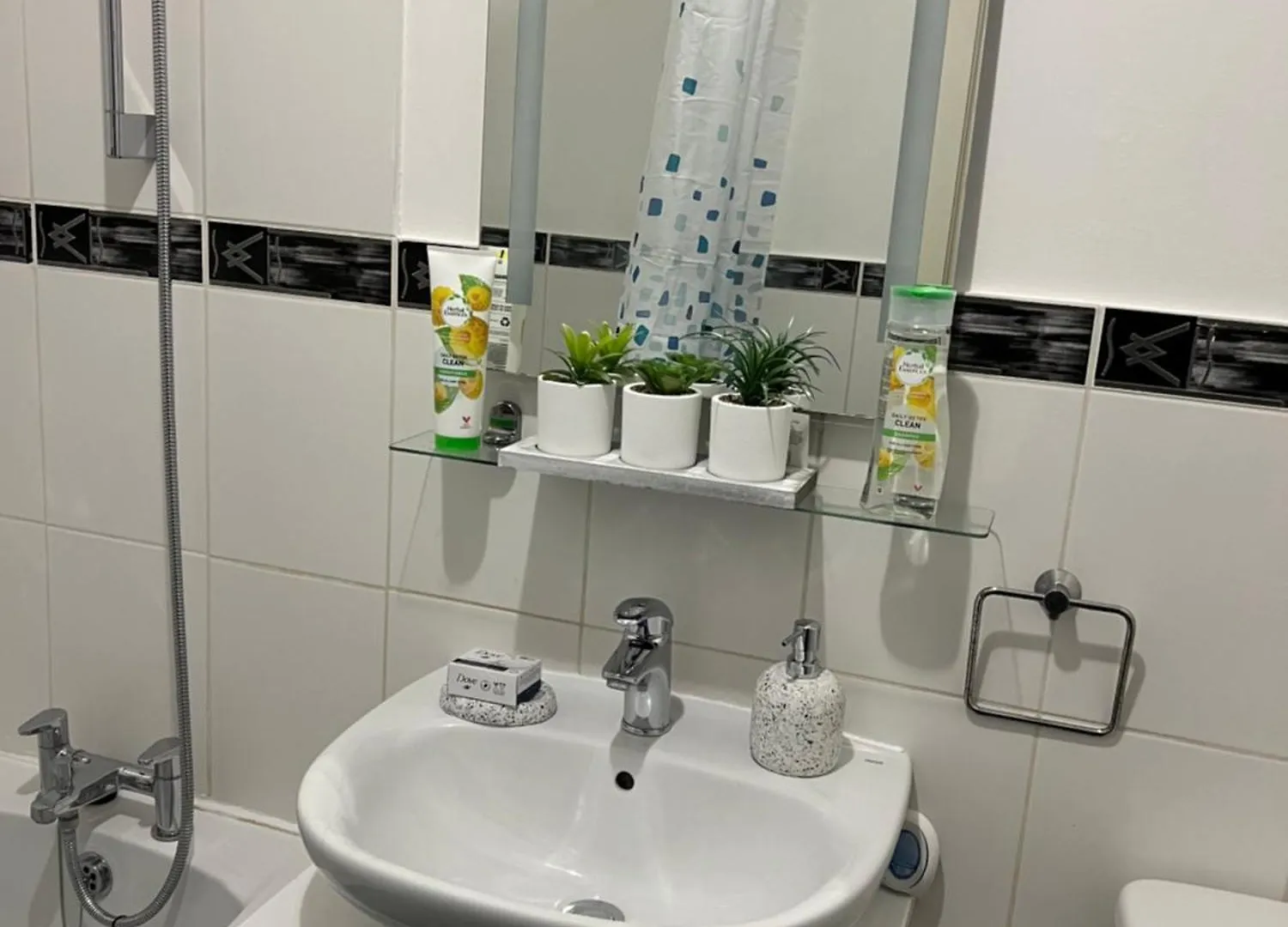 Ultra Modern Apt Free Parking Southampton 0*,  United Kingdom